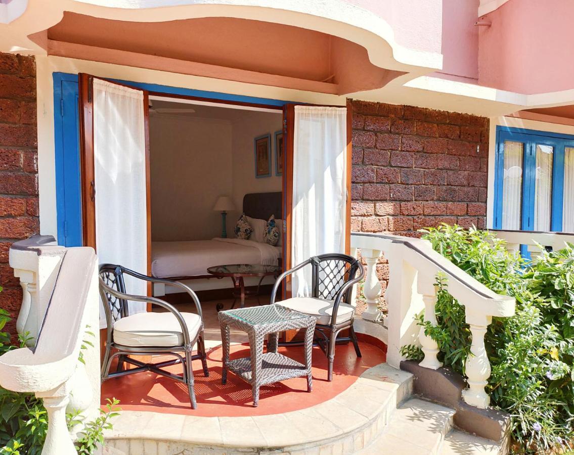 Coconut Grove Beach Resort Colva Ngoại thất bức ảnh