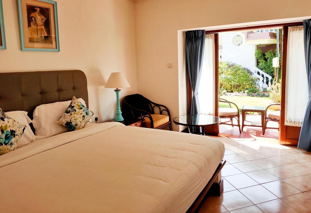 Coconut Grove Beach Resort Colva Ngoại thất bức ảnh