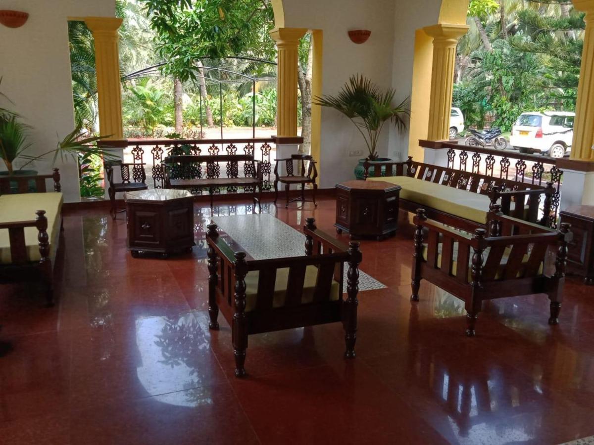 Coconut Grove Beach Resort Colva Ngoại thất bức ảnh