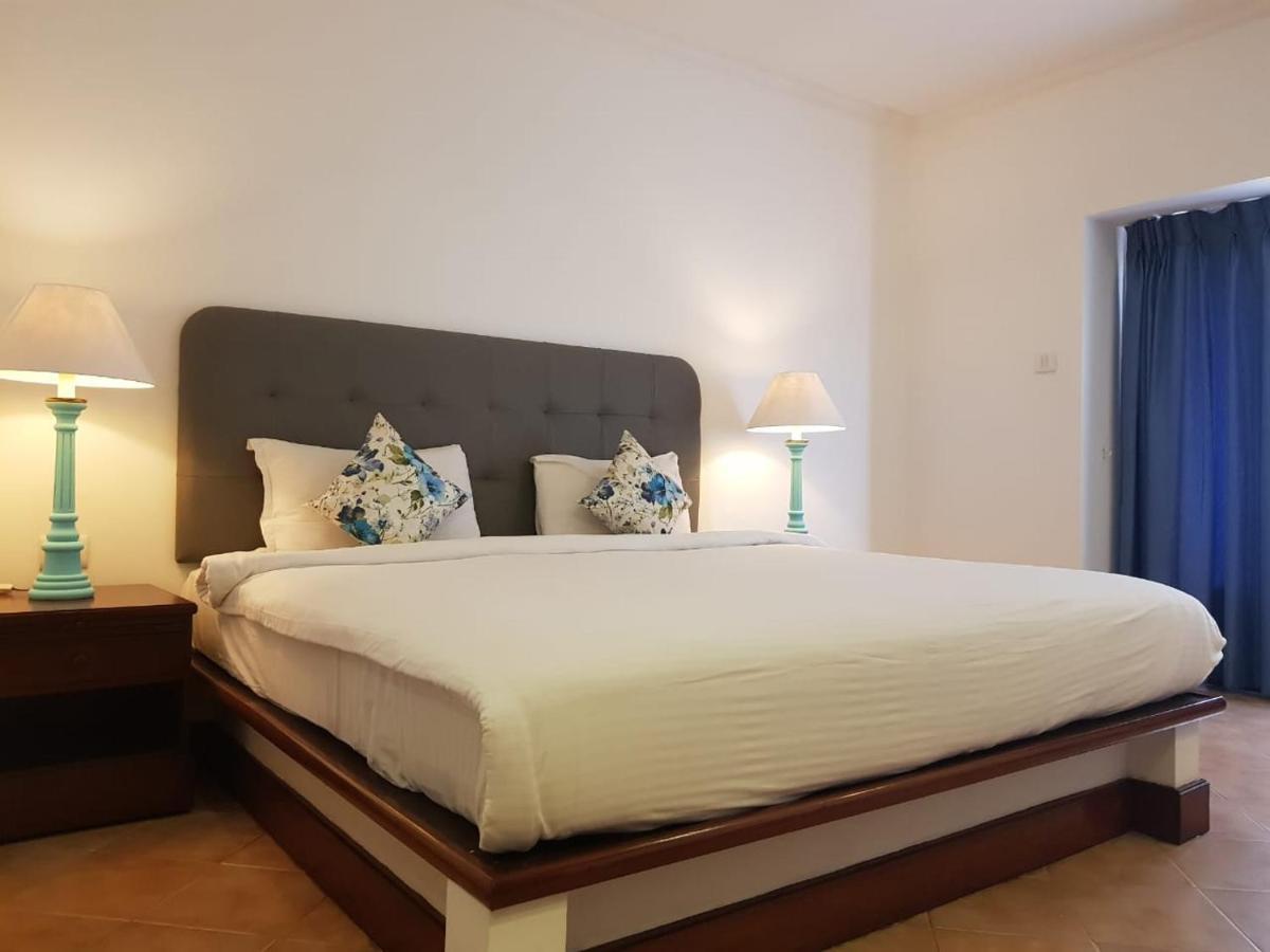 Coconut Grove Beach Resort Colva Ngoại thất bức ảnh
