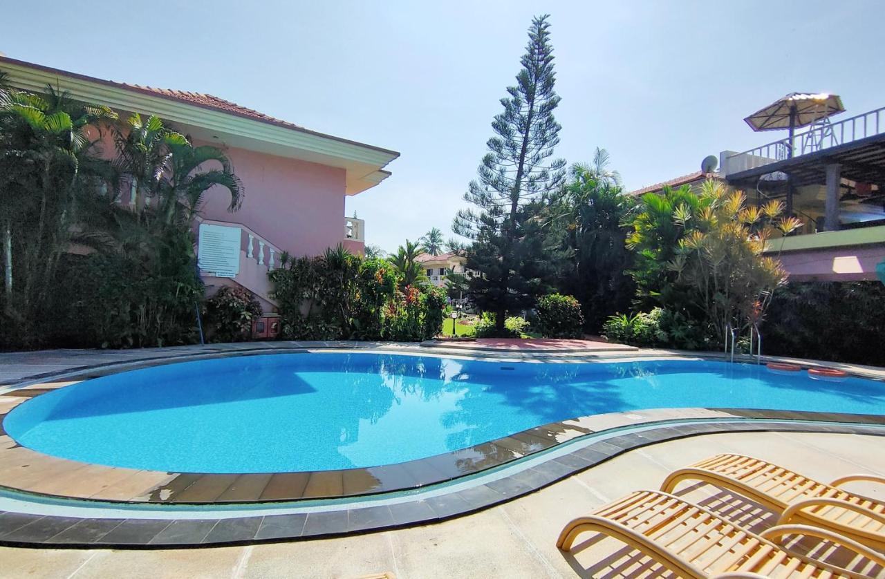 Coconut Grove Beach Resort Colva Ngoại thất bức ảnh