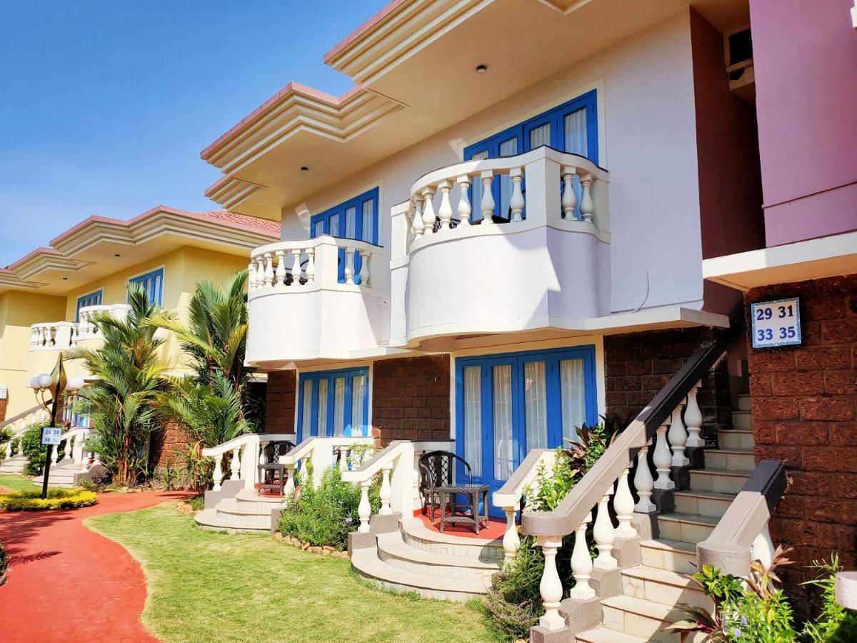 Coconut Grove Beach Resort Colva Ngoại thất bức ảnh