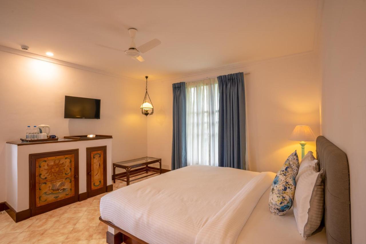 Coconut Grove Beach Resort Colva Ngoại thất bức ảnh